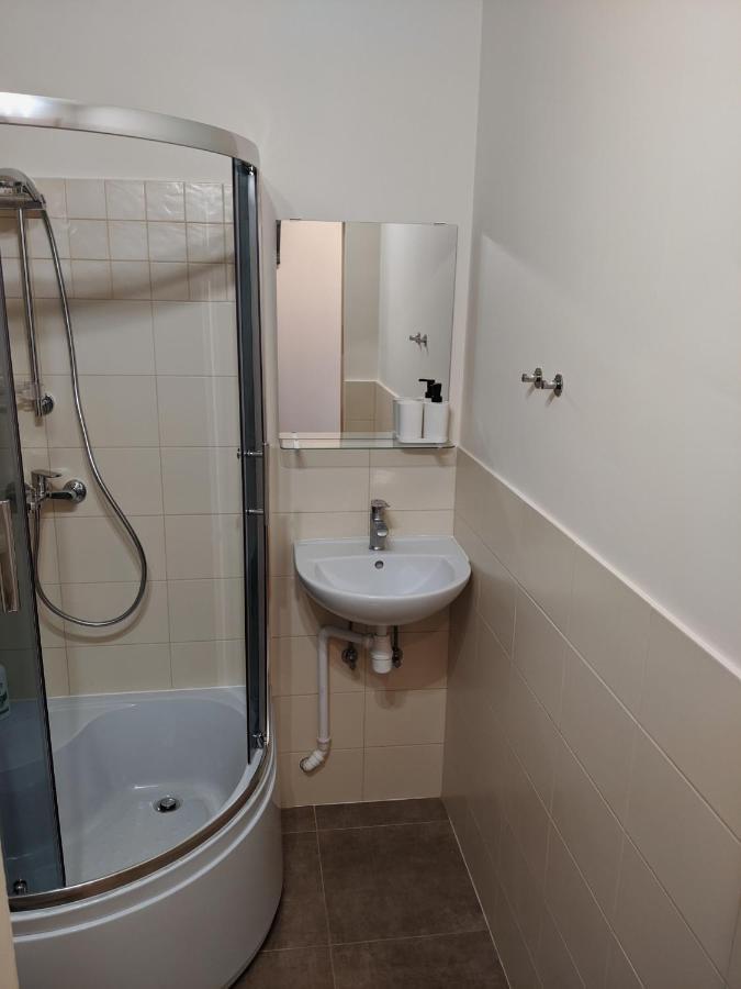 Niedru Apartamenti Liepāja Exterior foto